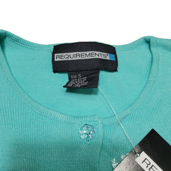 Women's Requirements Cardigan Sz Small NWT - Picture 3 of 5